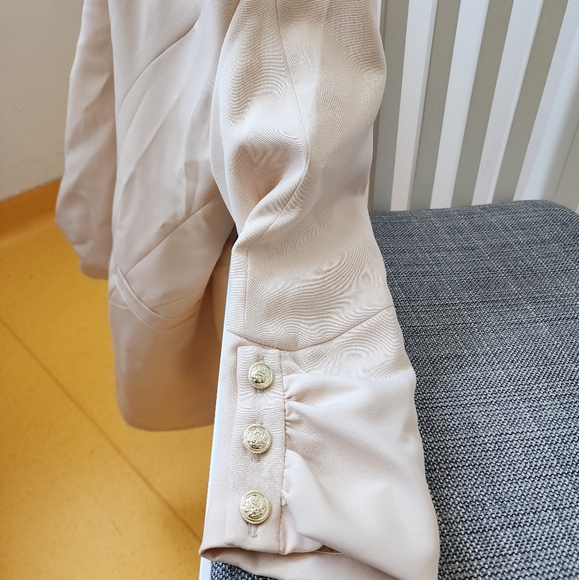 Suit set - Brand New - Picture 4 of 5